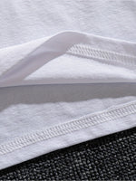 Men's Golf Cart Patterned T‑Shirt – Trendy Short Sleeve Crewneck for Casual Leisure Wear